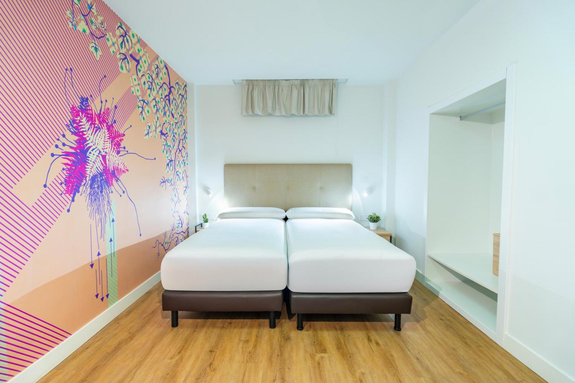 Spirit Apartamentos Valladolid Centro מראה חיצוני תמונה